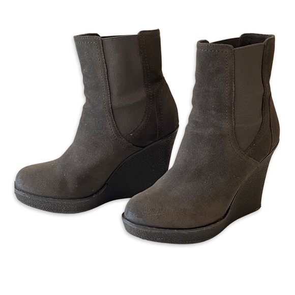 SPLENDID Suede Wedge Ankle Boots Size 7 - Picture 12 of 12